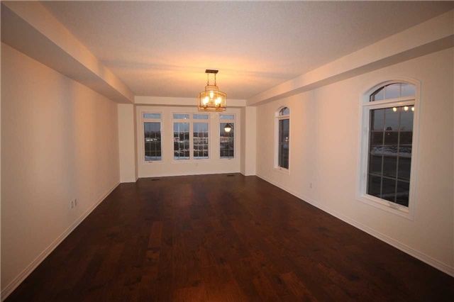 10 Harper Hill Dr, Ajax, L1Z 0R9 | Image 2