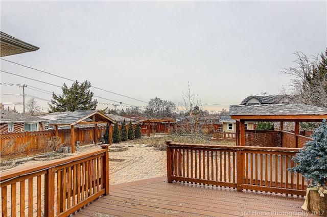 31 Ivanhoe Crt, Toronto, M1R3G8 | Image 3