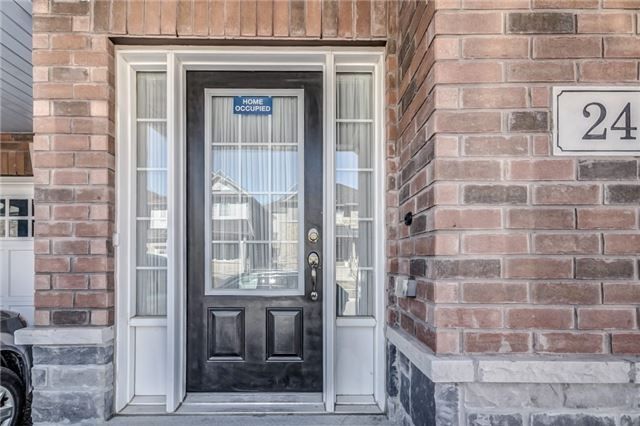 24 Skelton Cres, Ajax, L1Z0S2 | Image 2