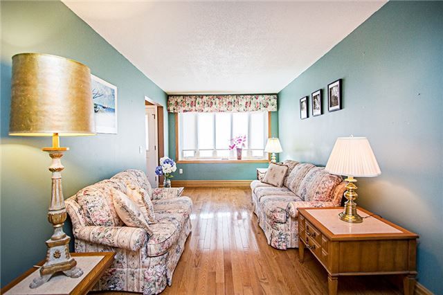 809 Monaghan Ave, Oshawa, L1J7B6 | Image 3