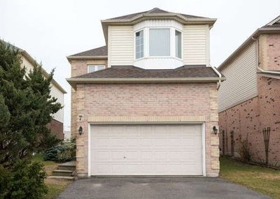 Detached House sold at 7 Allayden Drive, Whitby, Ontario, L1P 1L5 - Lynde Creek - MLS: E3752537