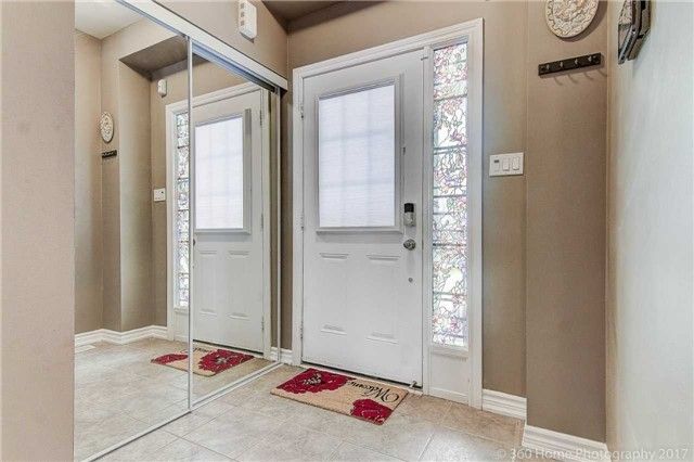 68 Forrester Dr, Clarington, L1C5G8 | Image 3