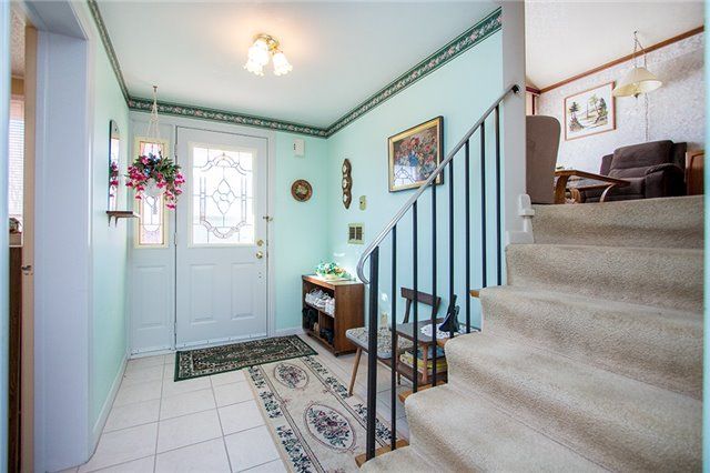 740 Stone St, Oshawa, L1J1A6 | Image 2