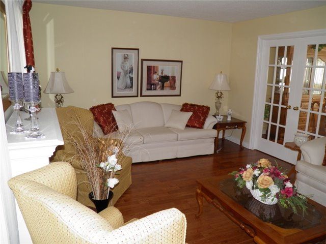 5 Durham St, Clarington, L1C1H4 | Image 3