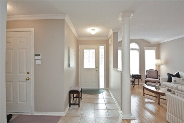 1987 Rosebank Rd N, Pickering, L1V1P7 | Image 2