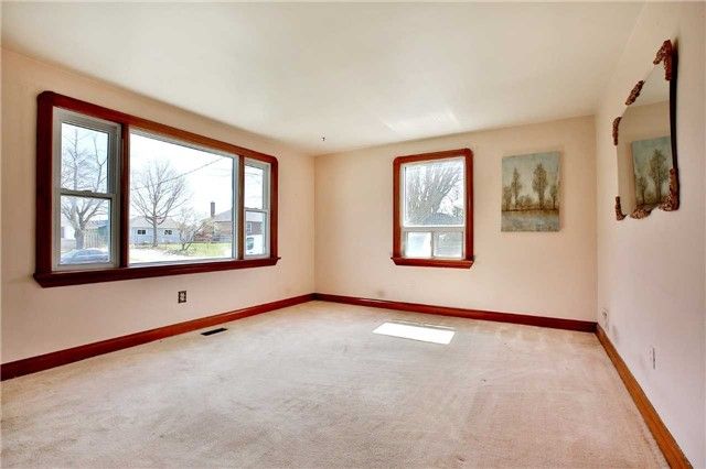 116 Duke St, Clarington, L1C2W2 | Image 2