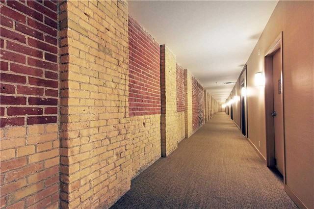 Room1