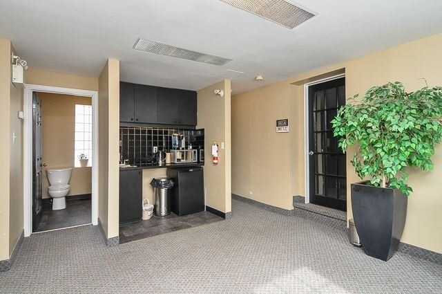 4 - 71 Albert St, Oshawa, L1H4R1 | Image 3