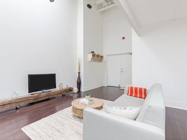 Room2