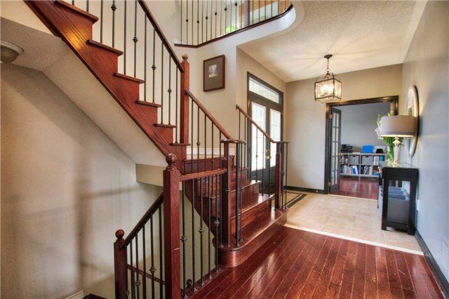 1990 Solar Pl, Oshawa, L1L0A3 | Image 3