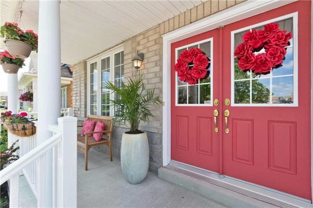 6 Wilsongary Circ, Ajax, L1T0G7 | Image 3