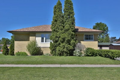 Detached House sold at 228 Farewell Street, Oshawa, Ontario, L1H 6L7 - Donevan - MLS: E3833976