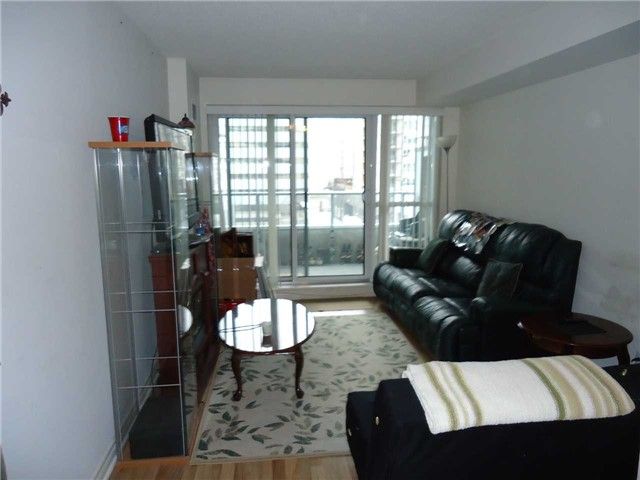 404 - 60 Town Centre Crt, Toronto, M1P4Y7 | Image 3