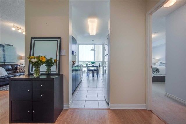 703 - 88 Grangeway Ave, Toronto, M1H0A2 | Image 3