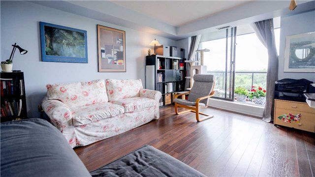 801 - 757 Victoria Park Ave, Toronto, M4C5N8 | Image 3