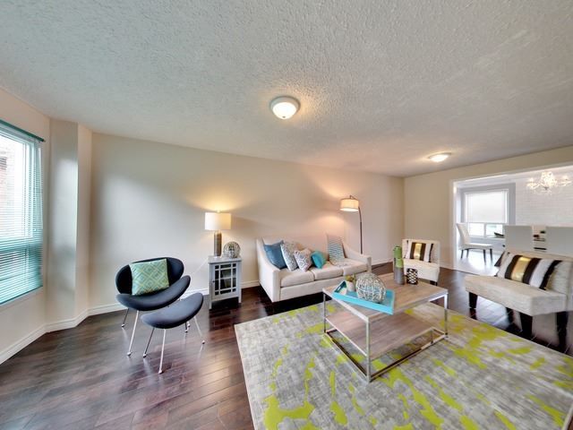 6 Woodward Cres, Ajax, L1S5T6 | Image 2