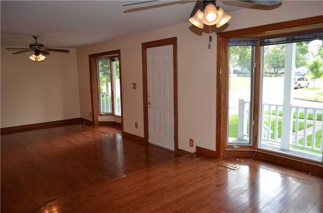 46 Merritt Rd, Toronto, M4B3K5 | Image 2