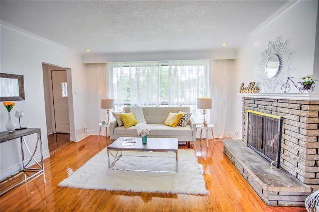 3261 Lawrence Ave E, Toronto, M1H1A5 | Image 3