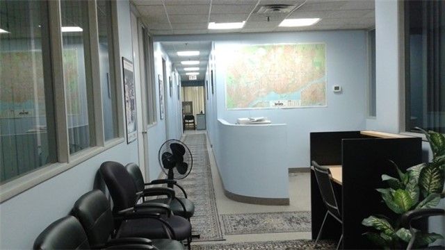 112 - 50 Richmond St E, Oshawa, L1G1E5 | Image 2