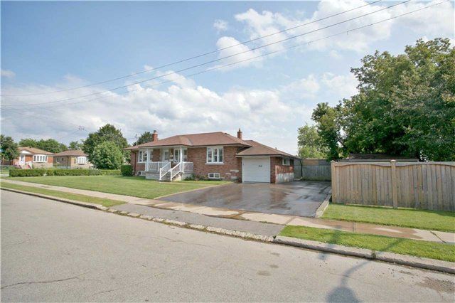 50 Gilroy Dr, Toronto, M1P1Z9 | Image 3
