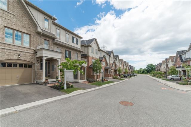 37 Magpie Way, Whitby, L1N0K7 | Image 2