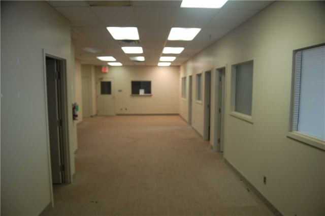 377 Fairall St, Ajax, L1S1R7 | Image 3