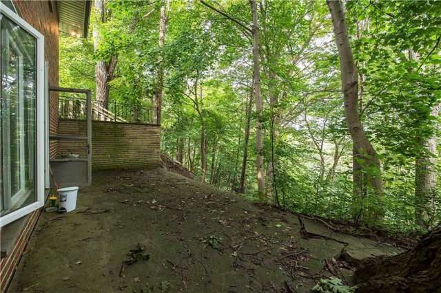 541 Rouge Hills Dr, Toronto, M1C2Z9 | Image 2