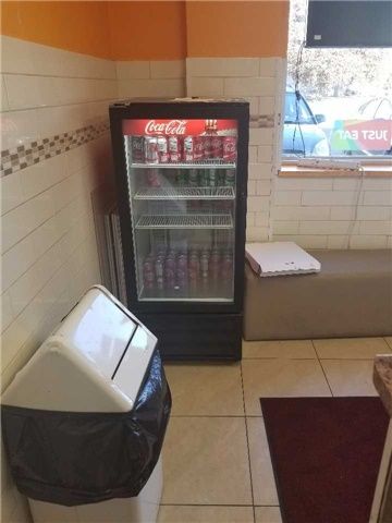 4 - 8 Midtown Dr, Oshawa, L1J3Z7 | Image 2