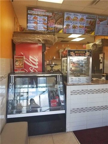 4 - 8 Midtown Dr, Oshawa, L1J3Z7 | Image 3