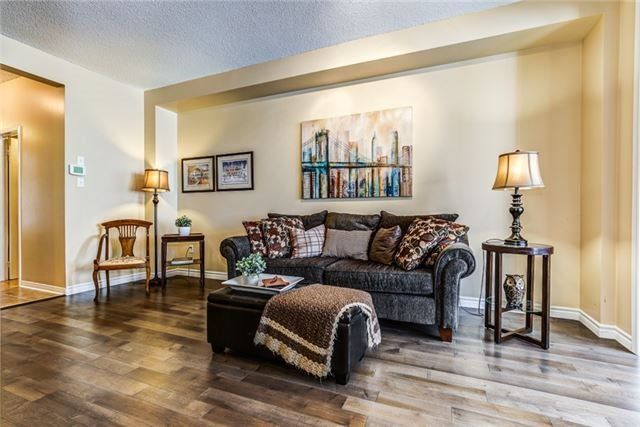 48 Thorp Cres, Ajax, L1T 0G9 | Image 3