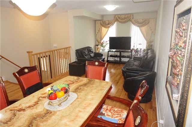 28 Camps Lane, Toronto, M1E0B2 | Image 3
