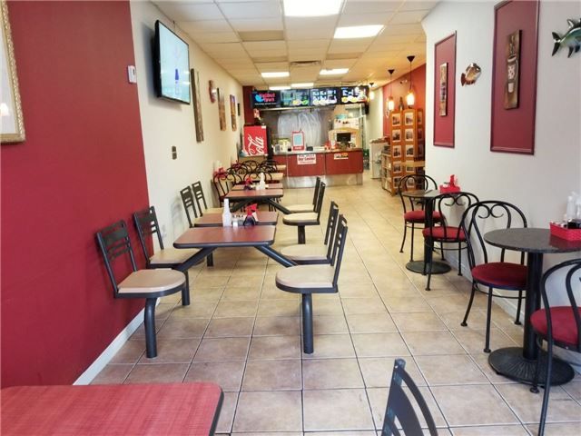 24 Simcoe St N, Oshawa, L1G4R8 | Image 2