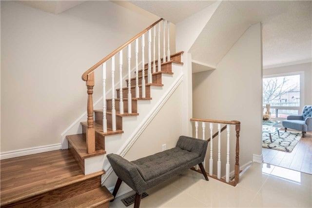 87 Radford Dr, Ajax, L1T2E2 | Image 3