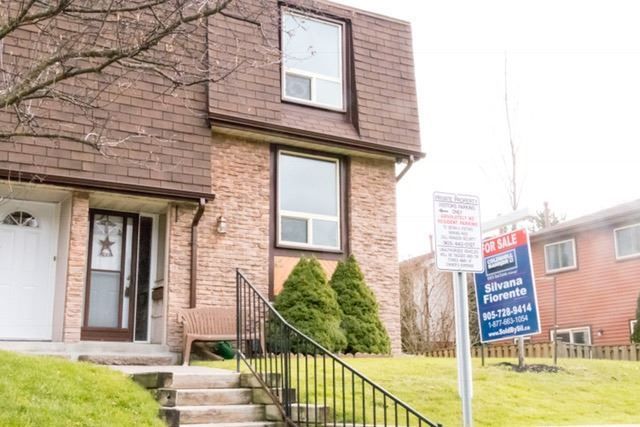 42 - 1400 Mary St N, Oshawa, L1G7B6 | Image 2