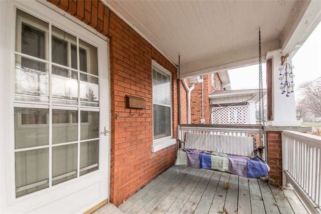 26 Arlington Ave, Oshawa, L1G2N4 | Image 2