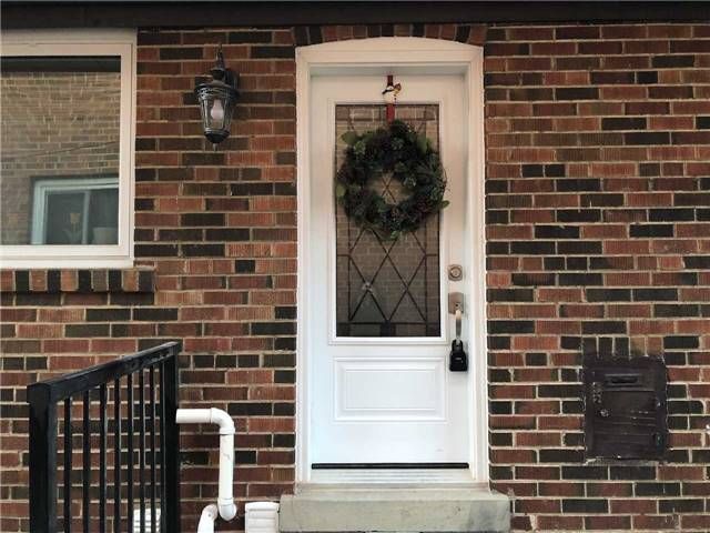 4 Moorecroft Cres, Toronto, M1K3V1 | Image 2