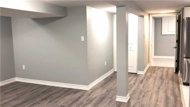 4 Moorecroft Cres, Toronto, M1K3V1 | Image 3