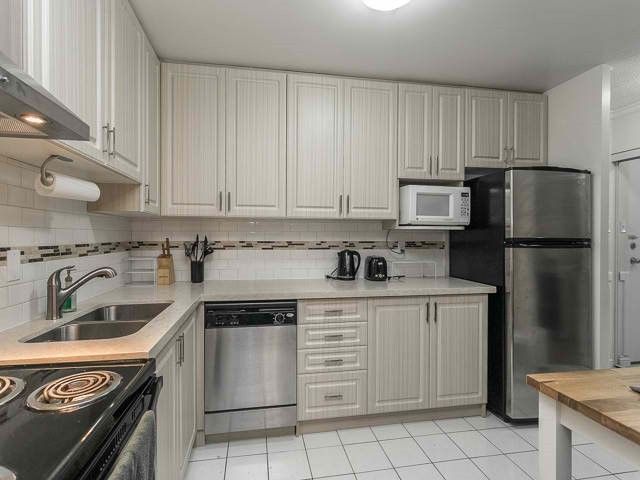 107 - 2500 Bridletowne Circ, Toronto, M1W 2V6 | Image 2