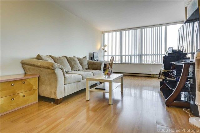 510 - 150 Alton Towers Circ, Toronto, M1V4X7 | Image 3