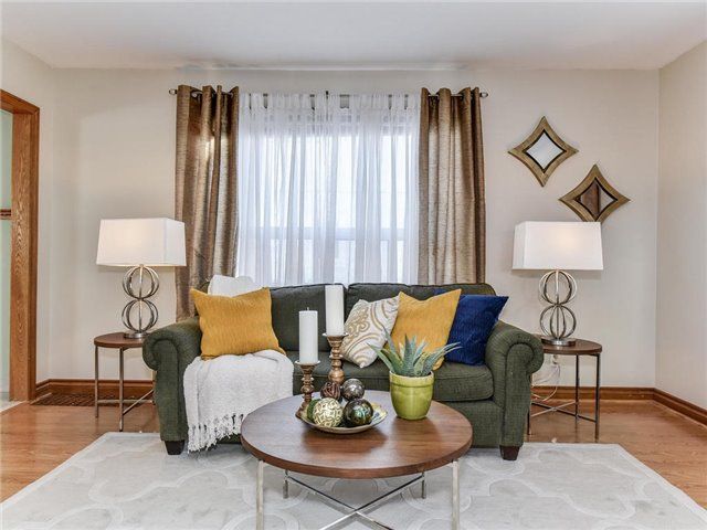 83 Exeter Rd, Ajax, L1S2K4 | Image 2