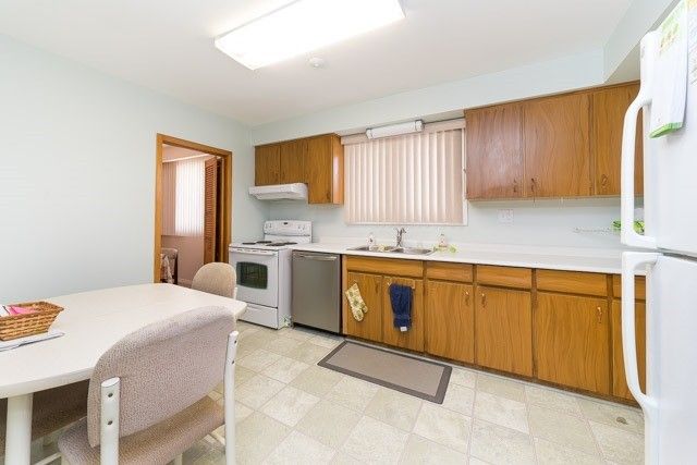 49 Greendowns Dr, Toronto, M1M2G6 | Image 2