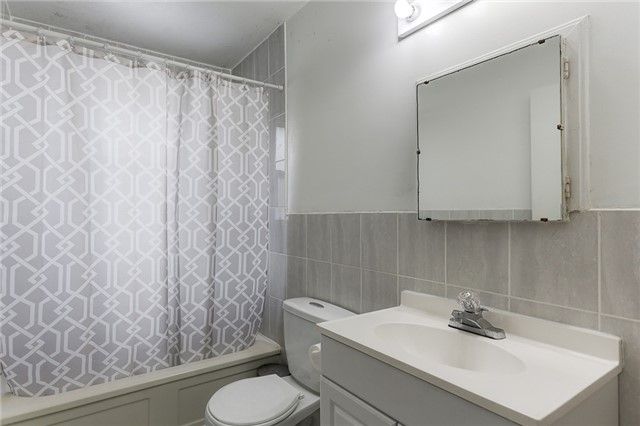 46 Emmeline Cres, Toronto, M1S1L2 | Image 2