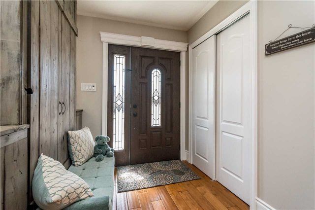 128 Sutherland Ave, Oshawa, L1G2G5 | Image 2