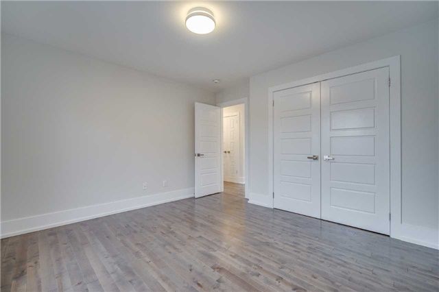 20 Warvet Cres, Toronto, M4B1P3 | Image 3