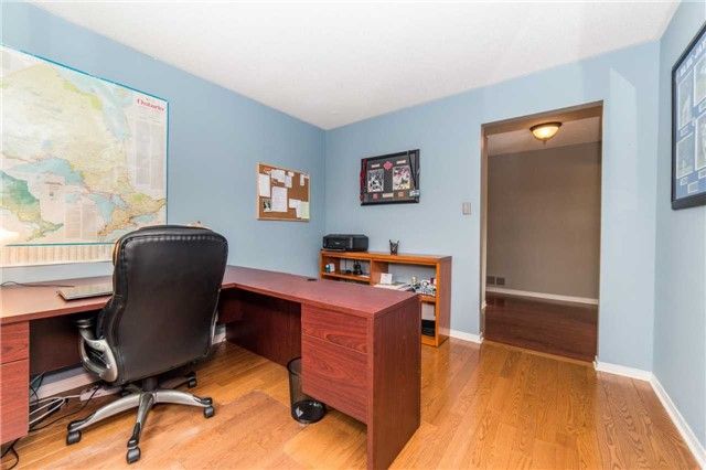 119 Robert Adams Dr, Clarington, L1E2C4 | Image 2