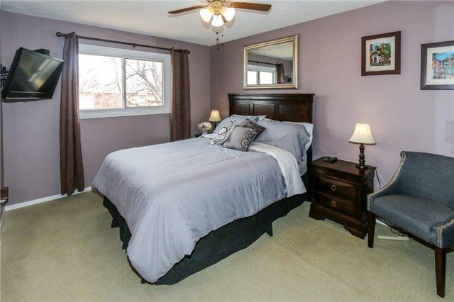 513 Alder Crt, Pickering, L1V4T2 | Image 2