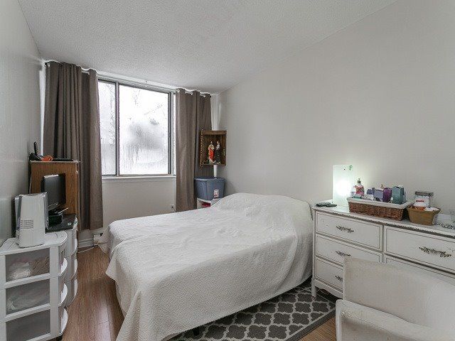 107 - 2500 Bridletowne Circ, Toronto, M1W2V6 | Image 2