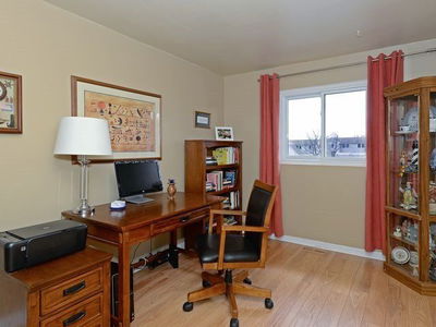9 Clover Ridge Dr, Ajax - South West image-0-2