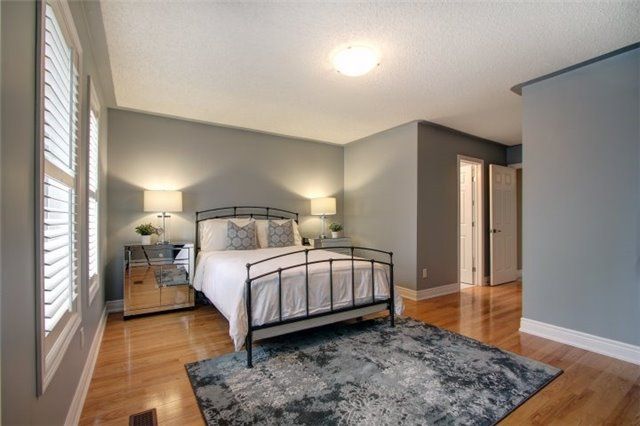 57 Halsey Ave, Toronto, M4B1A6 | Image 2
