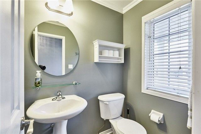 114 Bettina Pl, Whitby, L1R0E8 | Image 3